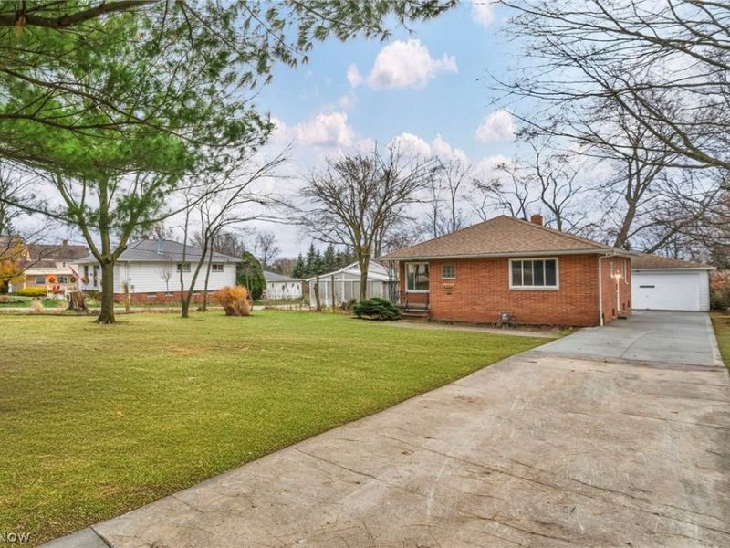 6104 Turney Road, Garfield Heights, OH 44125 Photo 2