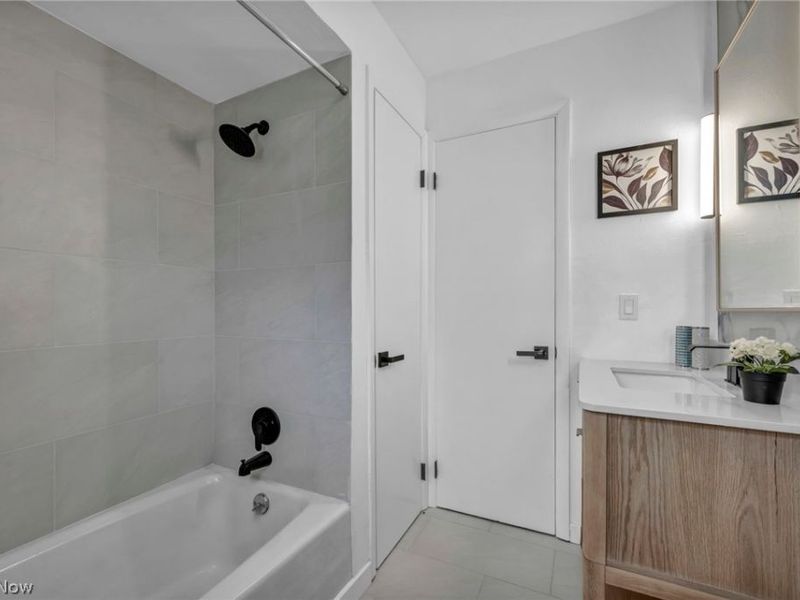 6104 Turney Road, Garfield Heights, OH 44125 Photo 20