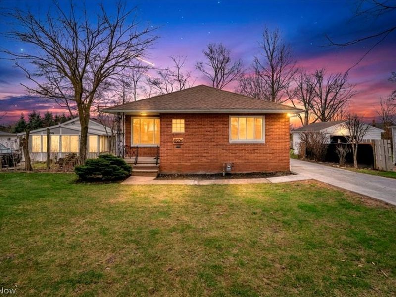 6104 Turney Road, Garfield Heights, OH 44125 Photo 3