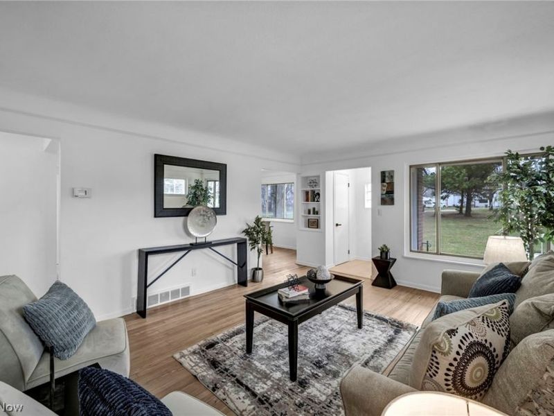 6104 Turney Road, Garfield Heights, OH 44125 Photo 8