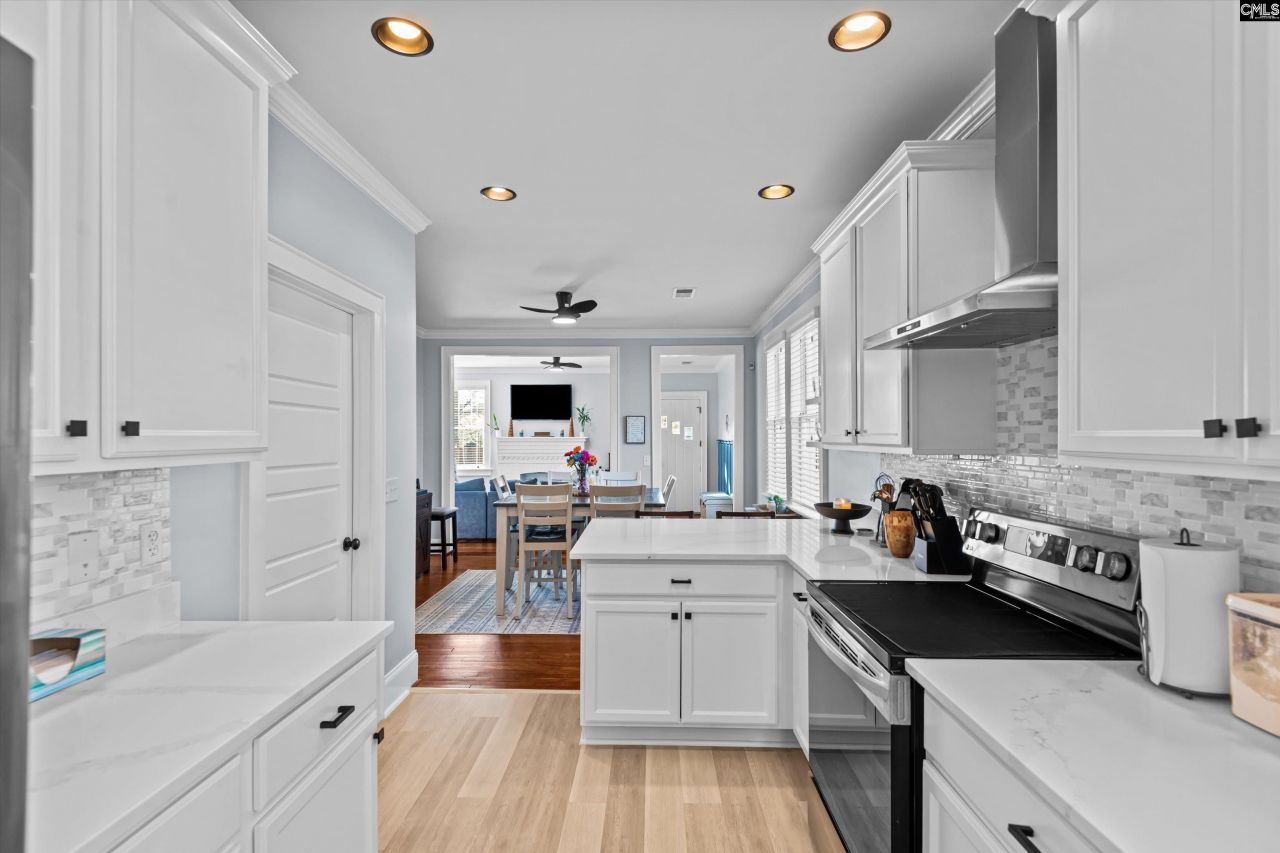 914 Sims Avenue  Photo 17