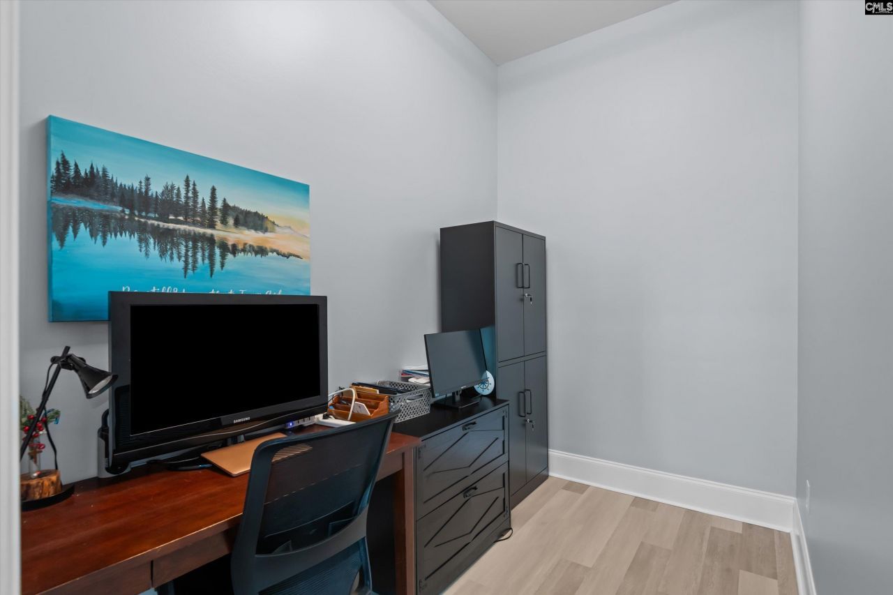 914 Sims Avenue  Photo 26