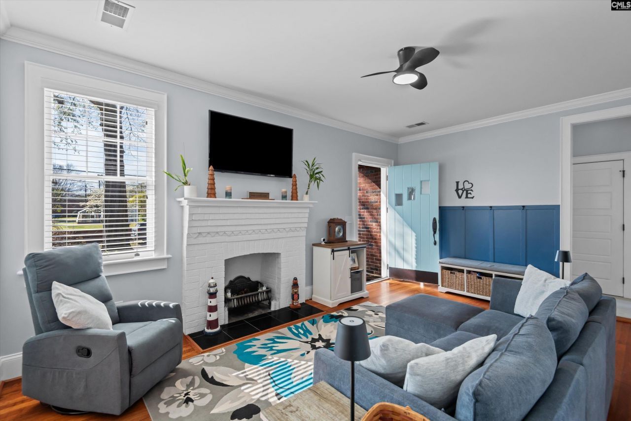 914 Sims Avenue  Photo 5