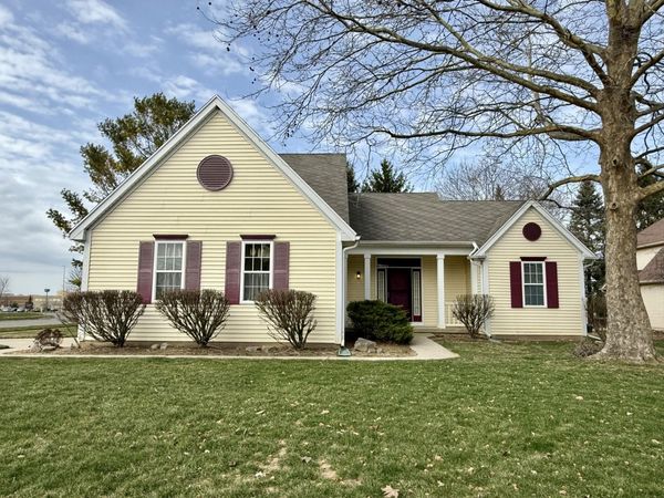 1975 Hollowbrook Drive, Holt, MI 48842