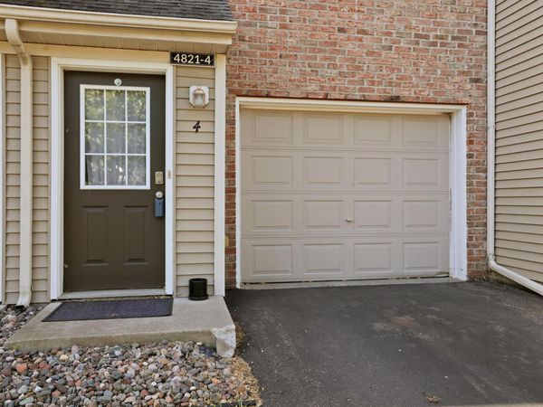 4821 Elm Drive N, Unit 4, Hugo, MN 55038