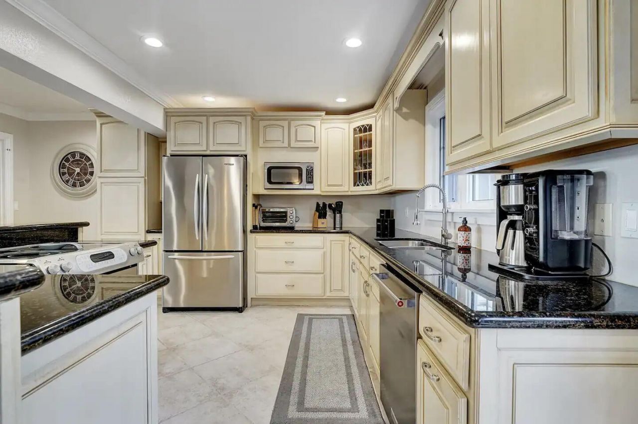 5574 Lake Osborne Drive, Lake Worth, FL 33461 Photo