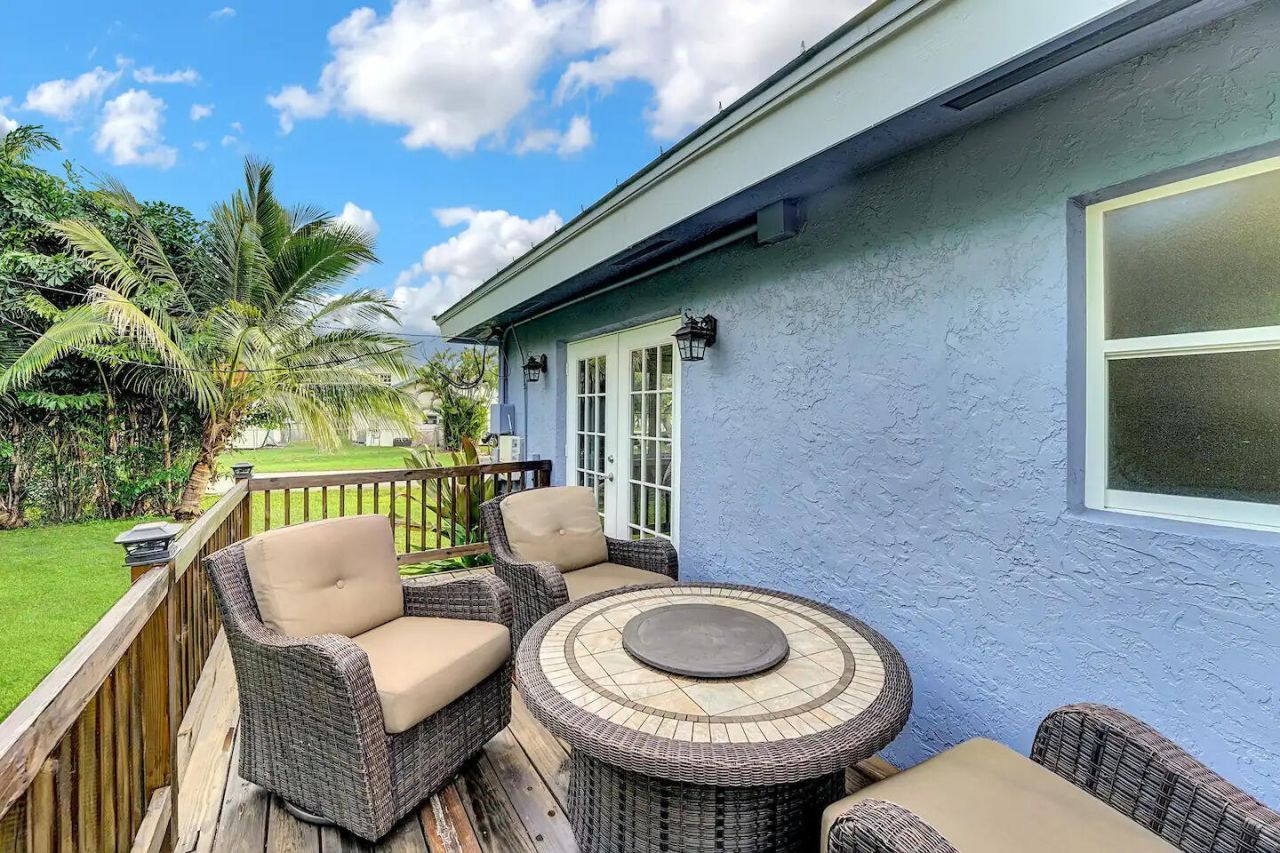 5574 Lake Osborne Drive, Lake Worth, FL 33461 Photo