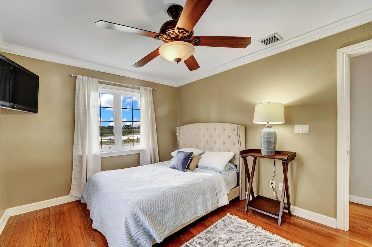 5574 Lake Osborne Drive, Lake Worth, FL 33461 Photo