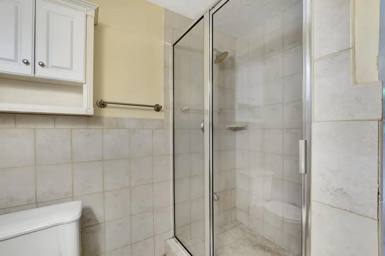 5574 Lake Osborne Drive, Lake Worth, FL 33461 Photo