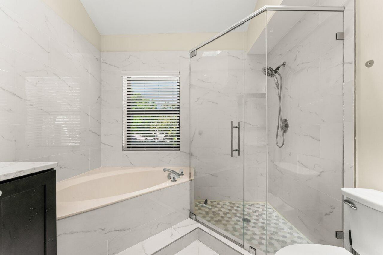 5698 Santiago Circle, Boca Raton, FL 33433 Photo