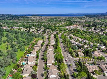 784 Morningside Dr, Folsom, CA 95630 Photo