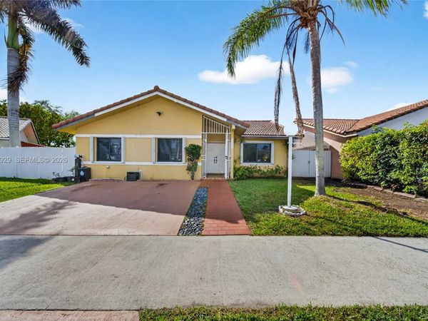 14446 SW 96th Ter, Miami, FL 33186