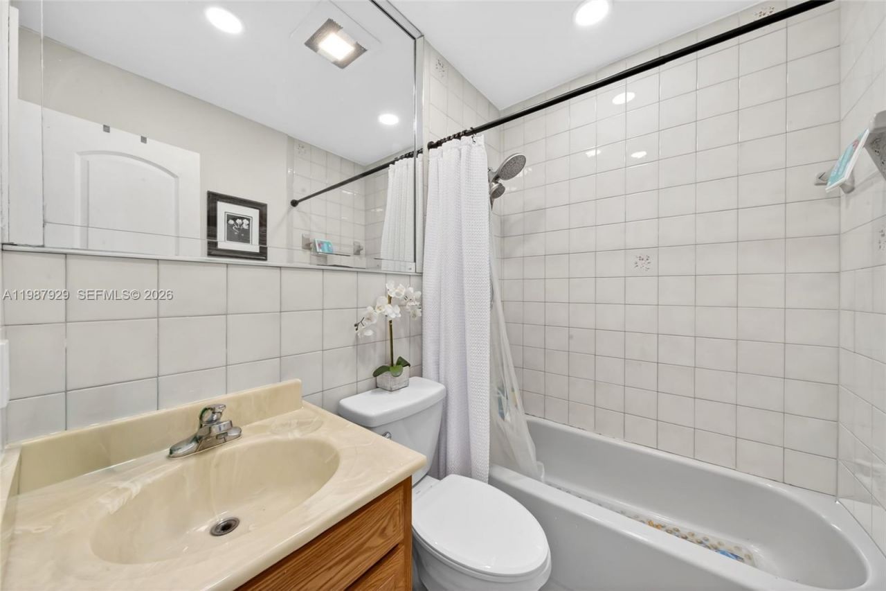 14446 SW 96th Ter, Miami, FL 33186 Photo