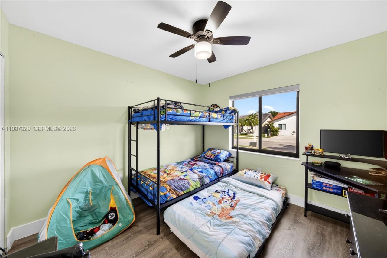 14446 SW 96th Ter, Miami, FL 33186 Photo