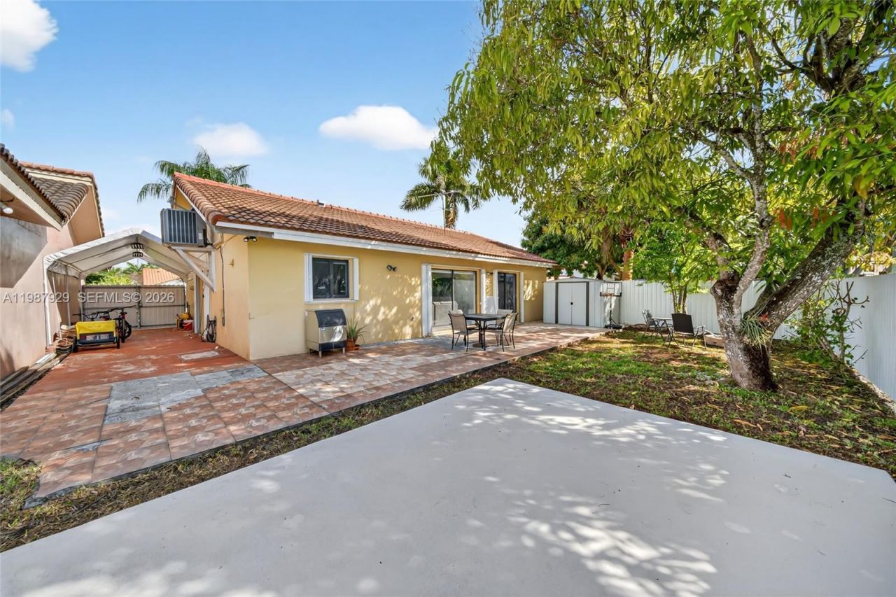 14446 SW 96th Ter, Miami, FL 33186 Photo