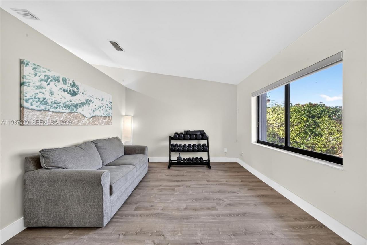 14446 SW 96th Ter, Miami, FL 33186 Photo