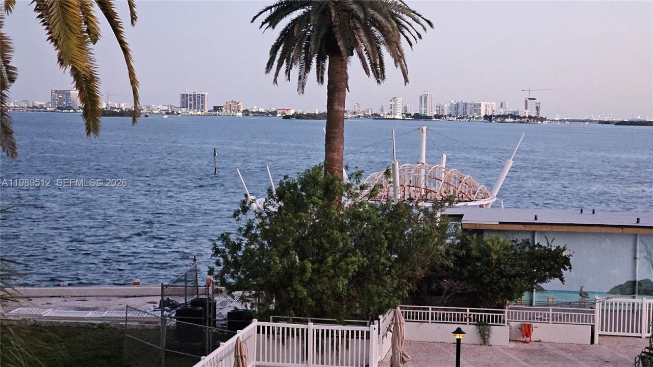 11111 Biscayne Blvd, Unit 3F, Miami, FL 33181 Photo