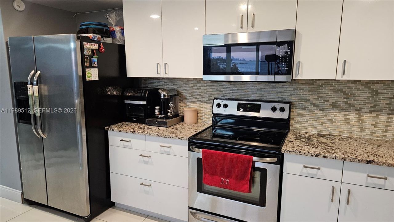 11111 Biscayne Blvd, Unit 3F, Miami, FL 33181 Photo