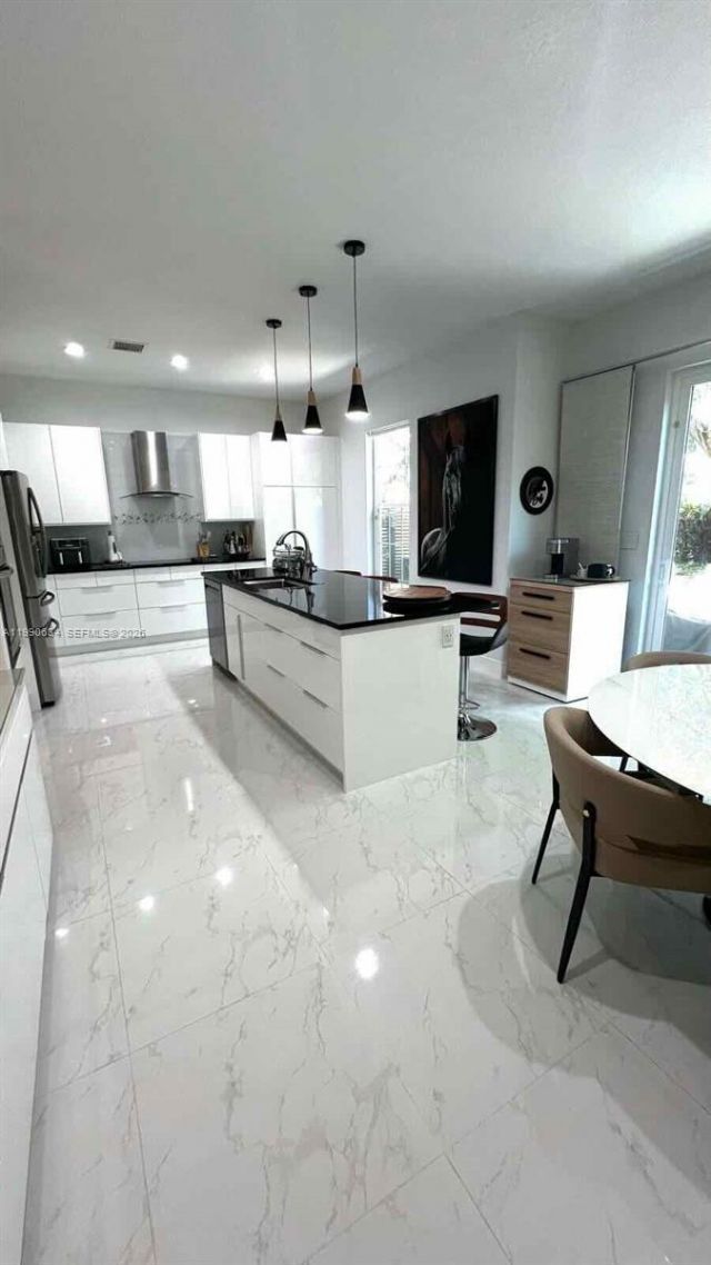 6923 Julia Gardens Dr , Coconut Creek, FL 33073 Photo