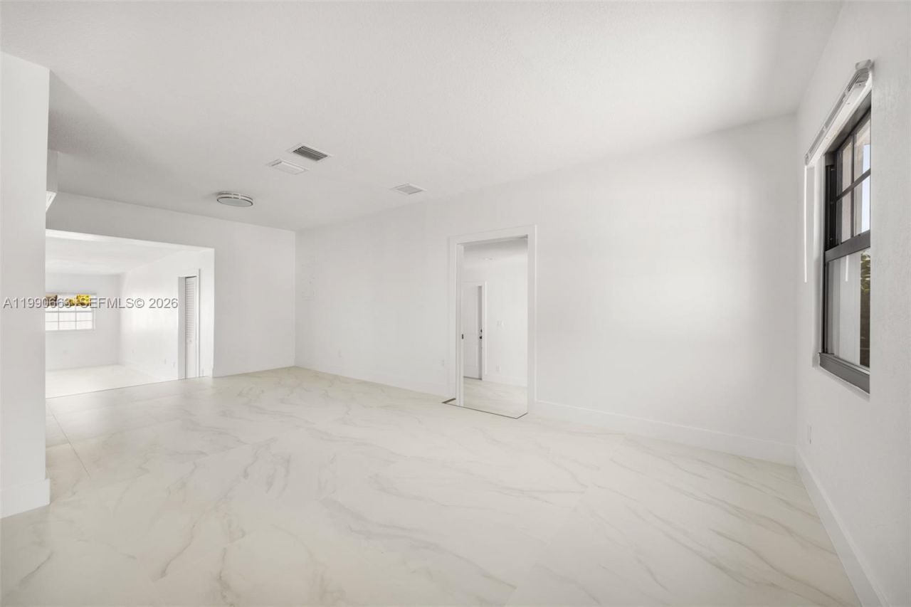 3640 SW 13th St , Miami, FL 33145 Photo