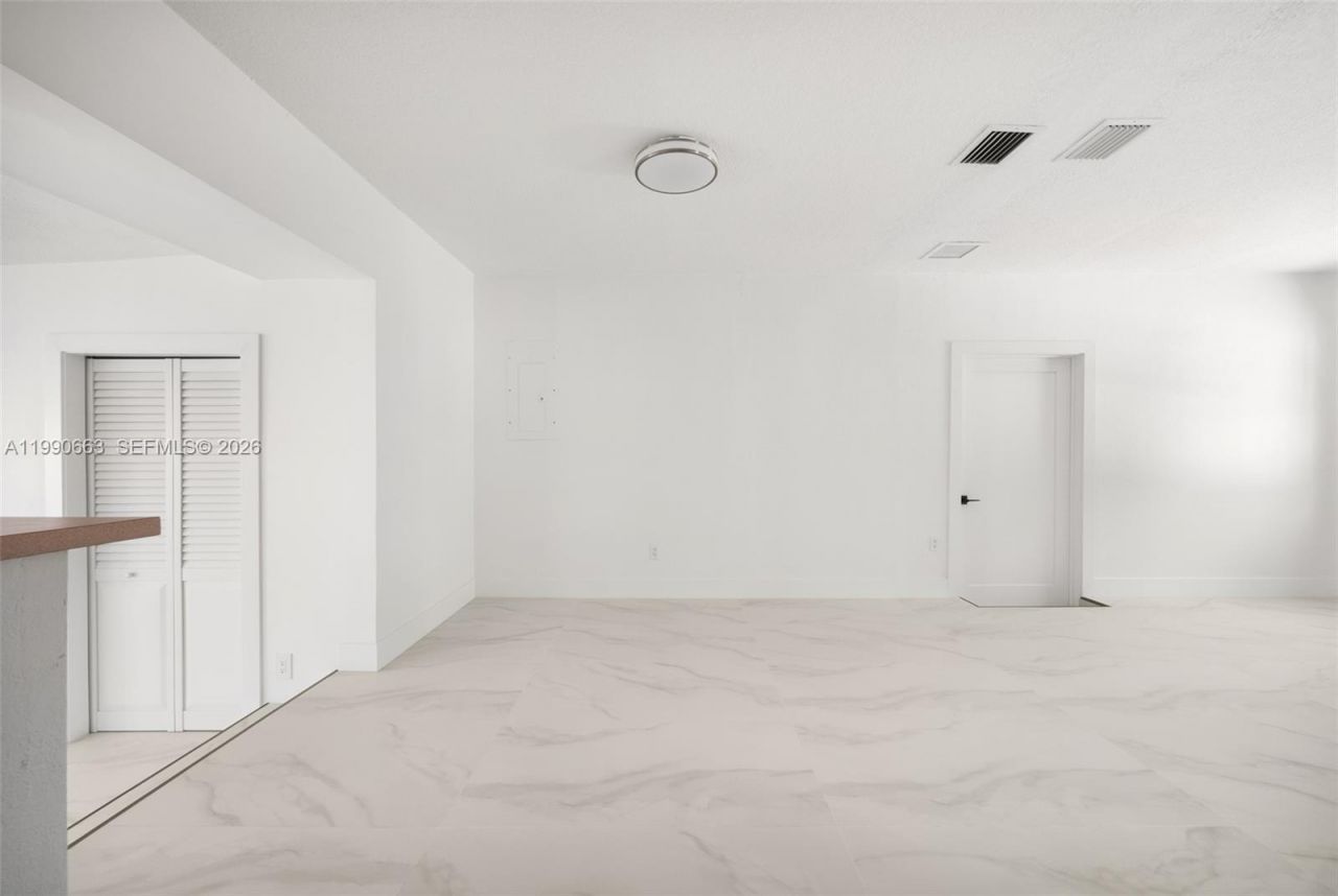 3640 SW 13th St , Miami, FL 33145 Photo