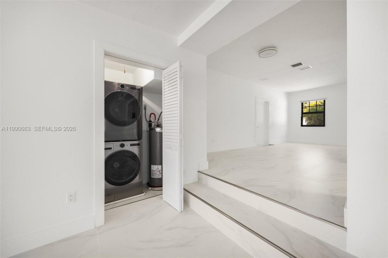 3640 SW 13th St , Miami, FL 33145 Photo