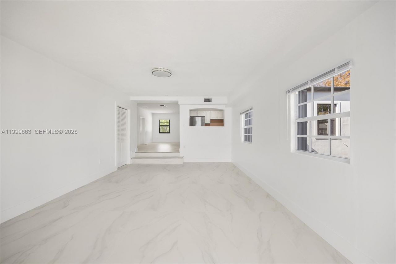 3640 SW 13th St , Miami, FL 33145 Photo