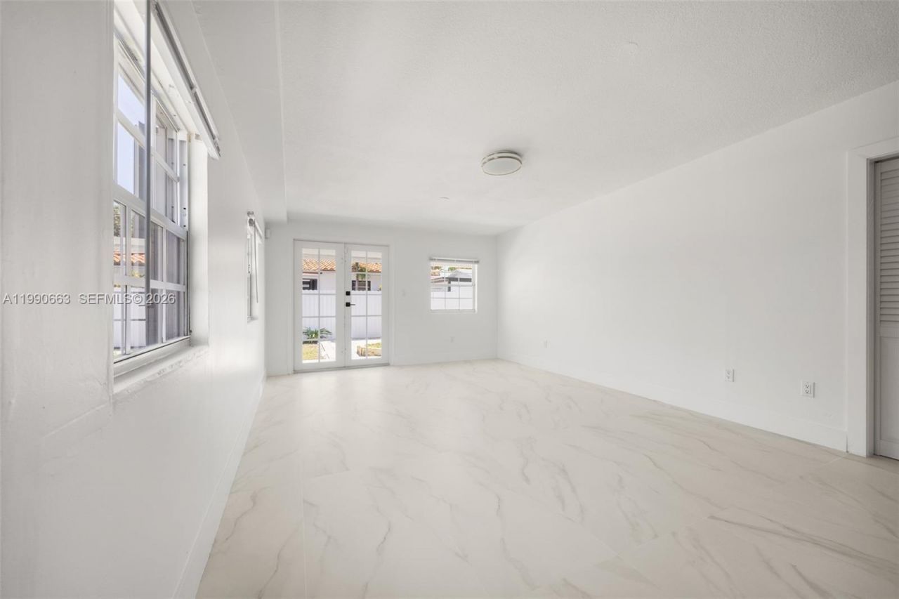 3640 SW 13th St , Miami, FL 33145 Photo