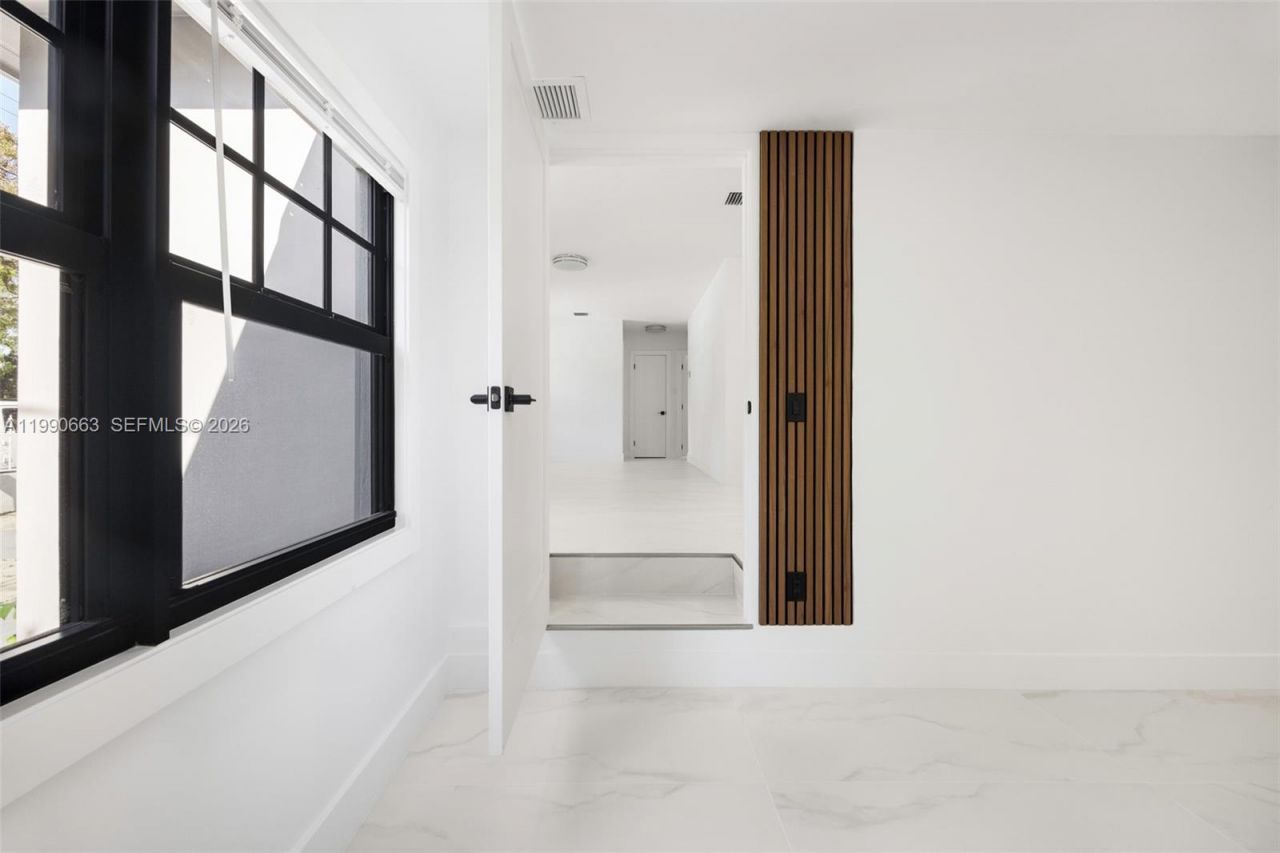 3640 SW 13th St , Miami, FL 33145 Photo