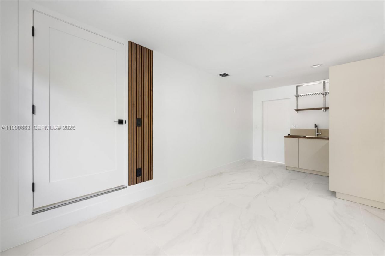 3640 SW 13th St , Miami, FL 33145 Photo