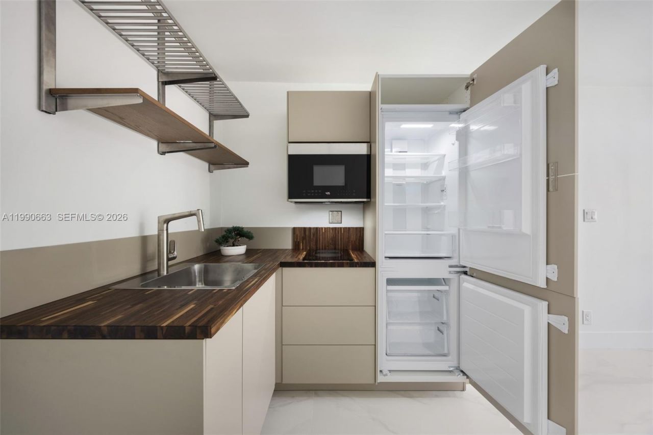 3640 SW 13th St , Miami, FL 33145 Photo