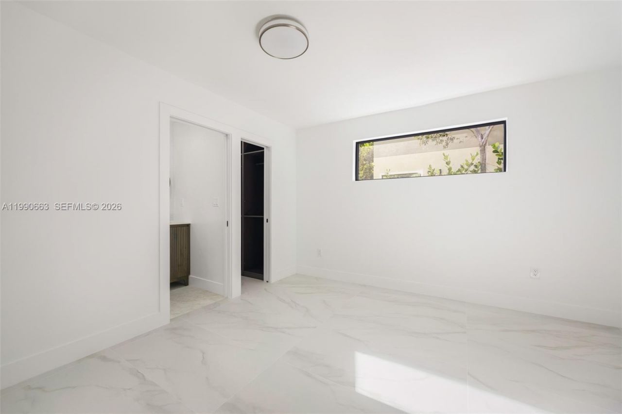 3640 SW 13th St , Miami, FL 33145 Photo