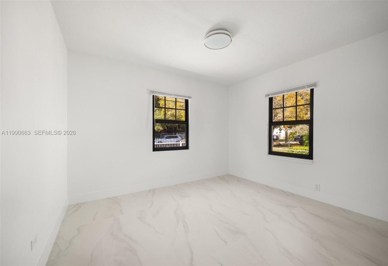 3640 SW 13th St , Miami, FL 33145 Photo