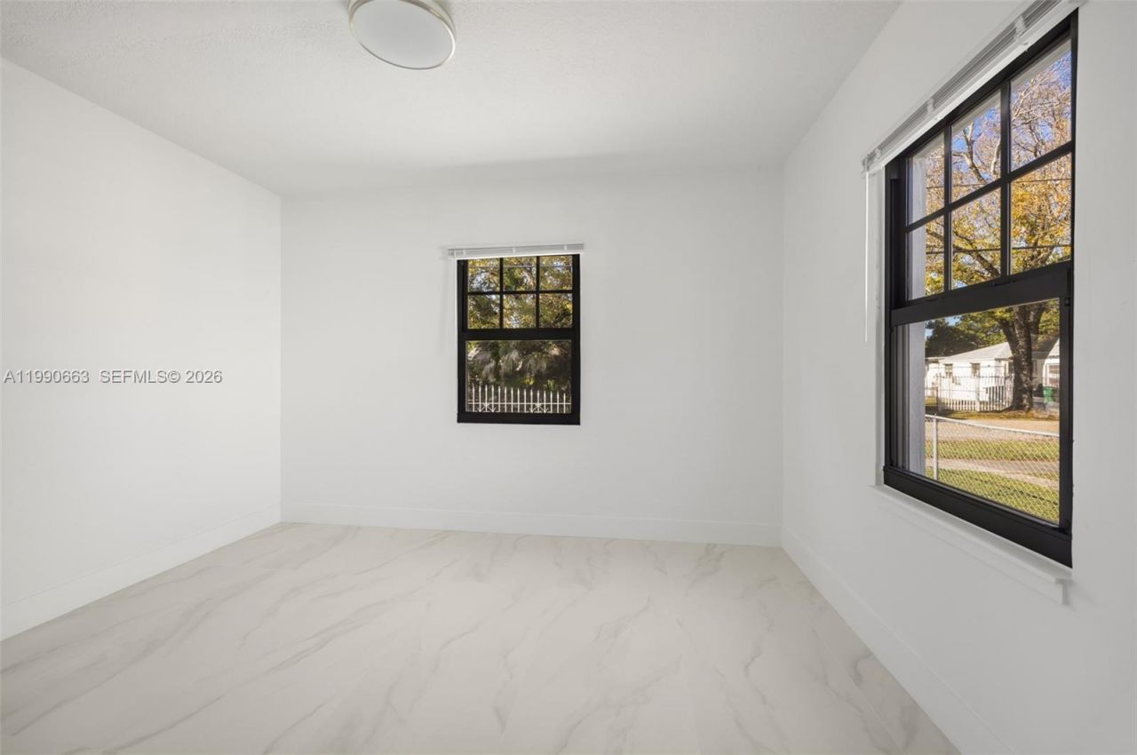 3640 SW 13th St , Miami, FL 33145 Photo