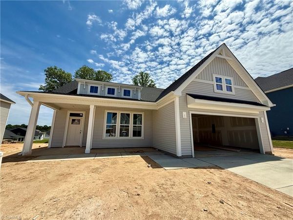 427 Yarrow Drive, Lexington, NC 27295