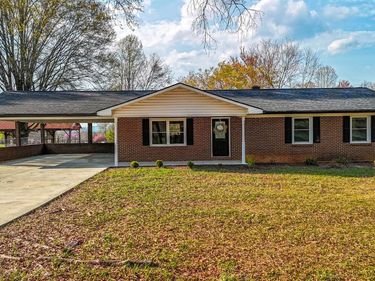15973 Mount Cross Road, Dry Fork, VA 24549