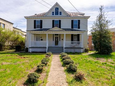 2461 Rivermont Avenue, Lynchburg, VA 24503