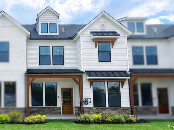 277 Lantana Drive, Brighton, MI 48116