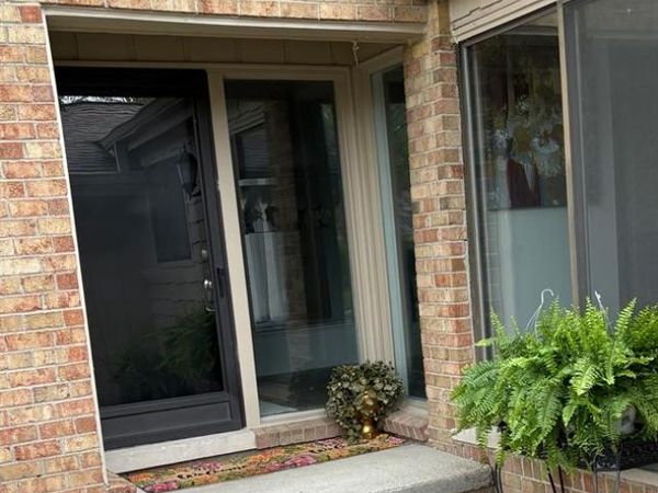 7103 Pebble Park Drive, West Bloomfield Twp, MI 48322