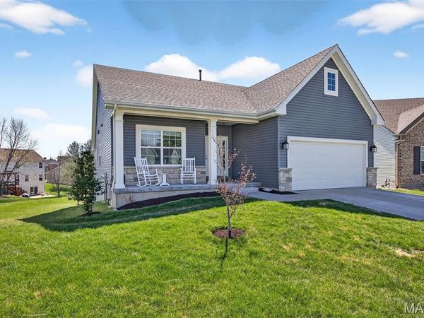 526 Columbia Downs Drive, Lake St Louis, MO 63367