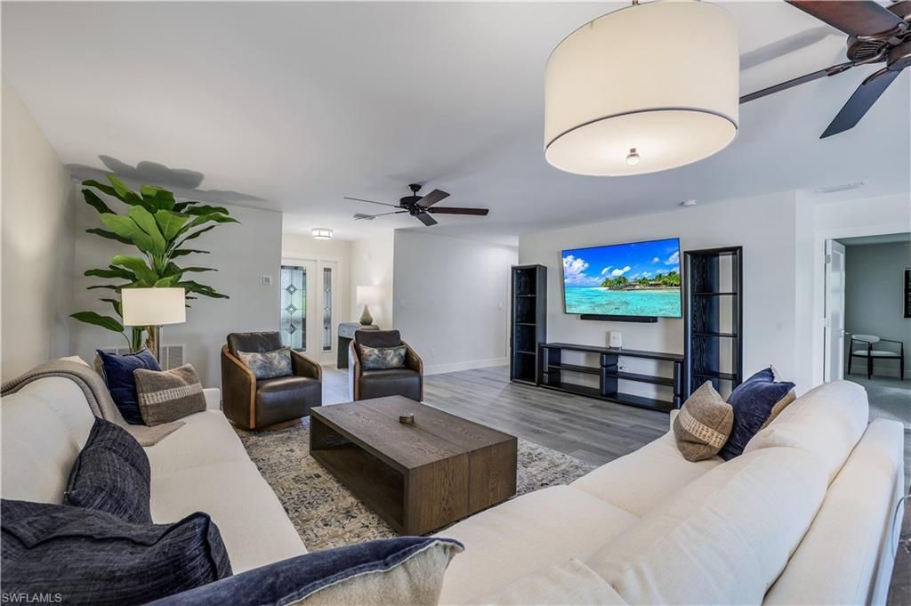 1390 Chesapeake Ave, Unit 1390, Naples, FL 34102 Photo