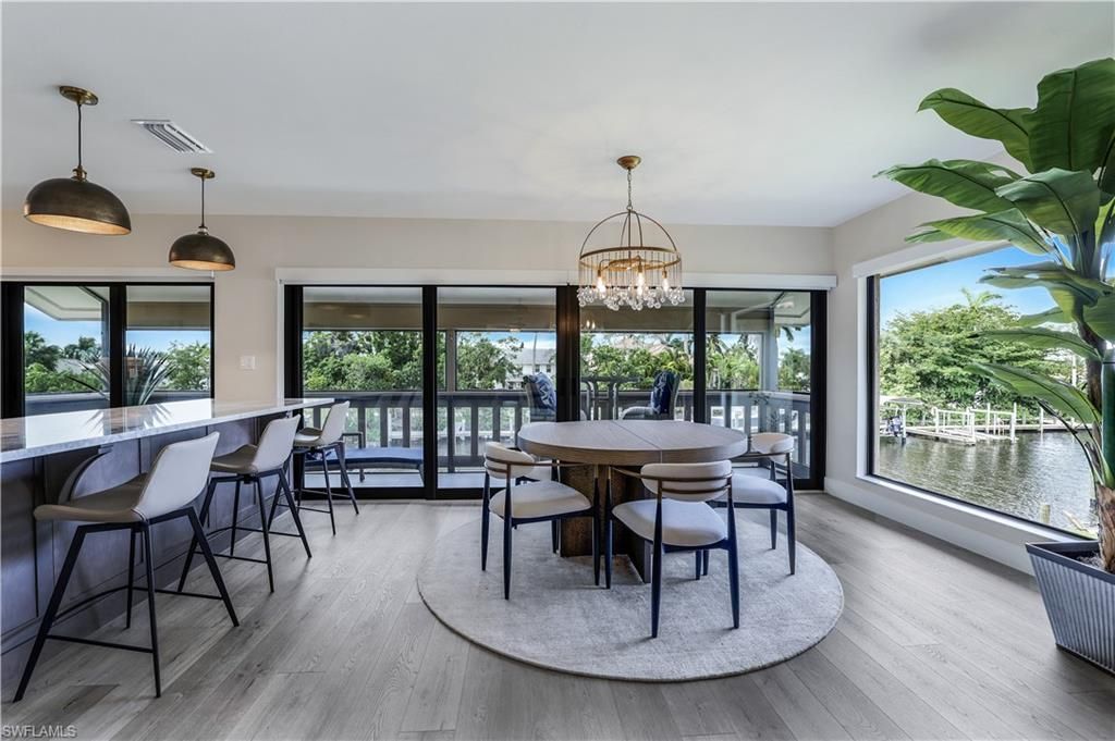1390 Chesapeake Ave, Unit 1390, Naples, FL 34102 Photo