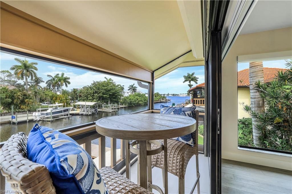 1390 Chesapeake Ave, Unit 1390, Naples, FL 34102 Photo