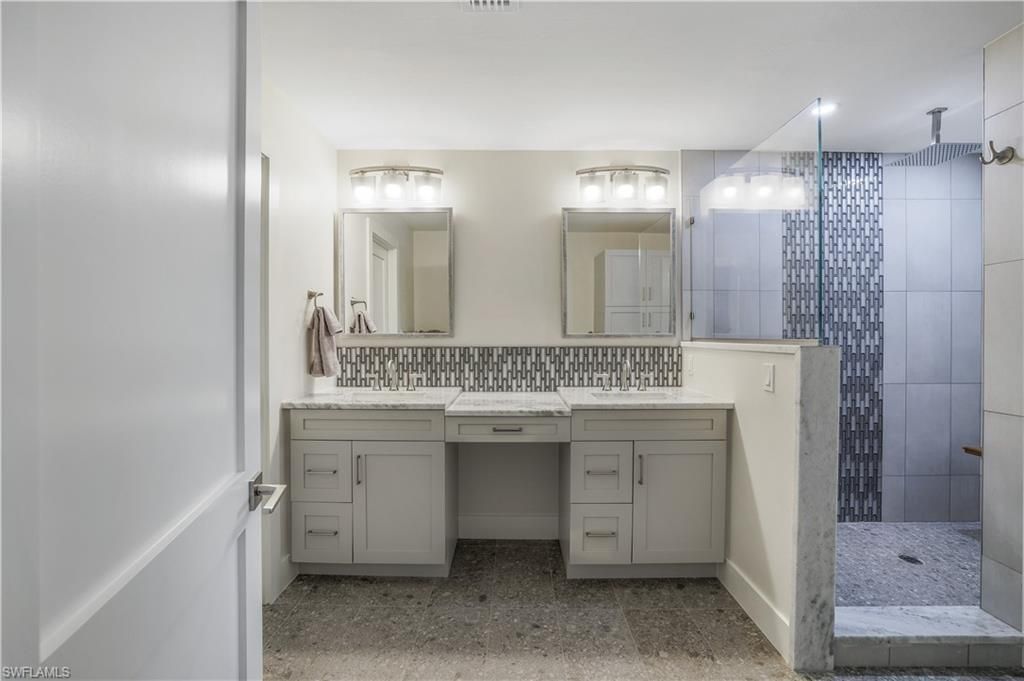 1390 Chesapeake Ave, Unit 1390, Naples, FL 34102 Photo