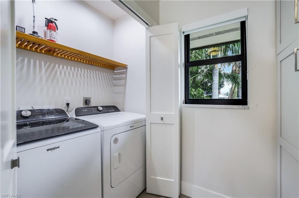 1390 Chesapeake Ave, Unit 1390, Naples, FL 34102 Photo