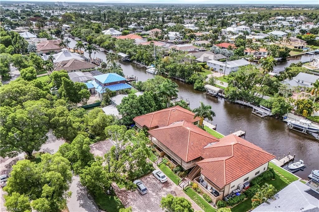 1390 Chesapeake Ave, Unit 1390, Naples, FL 34102 Photo