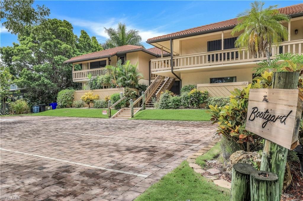 1390 Chesapeake Ave, Unit 1390, Naples, FL 34102 Photo