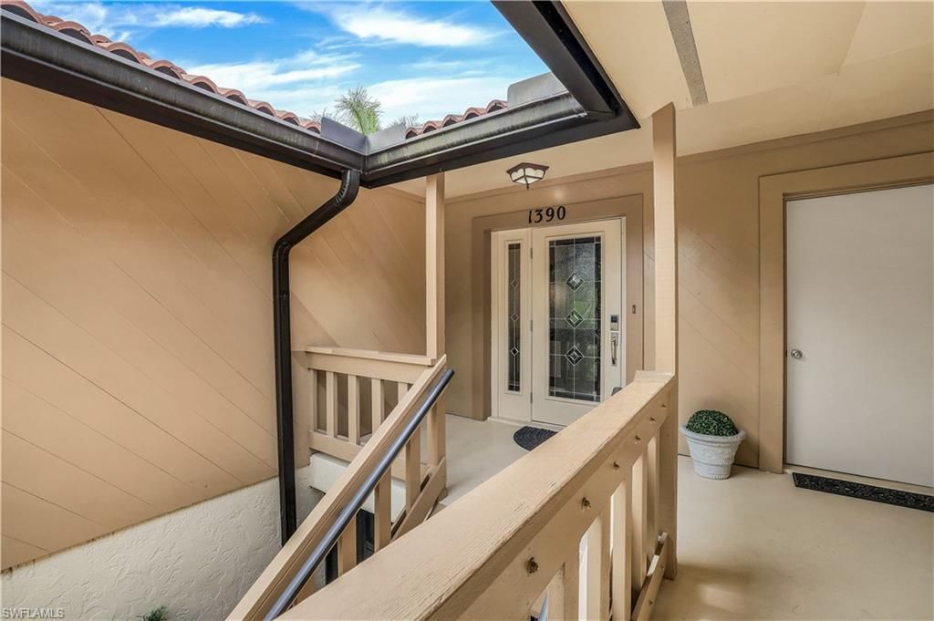 1390 Chesapeake Ave, Unit 1390, Naples, FL 34102 Photo