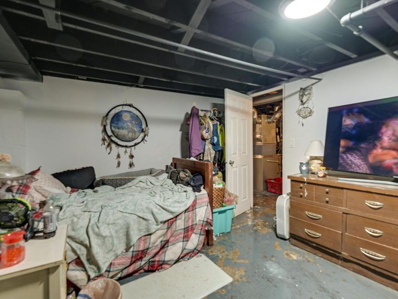 2610 Grasmere Avenue , Columbus, OH 43211 Photo 17