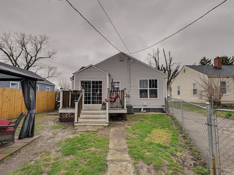 2610 Grasmere Avenue , Columbus, OH 43211 Photo 18